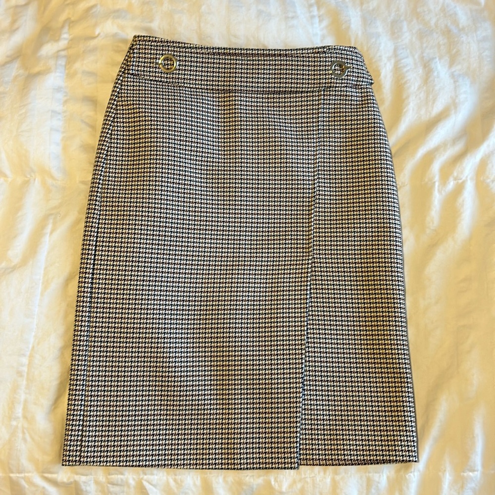 H&M pencil skirt with front slit